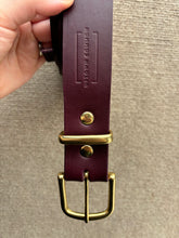 Load image into Gallery viewer, Leather Belt - Eggplant Bridle/Brass