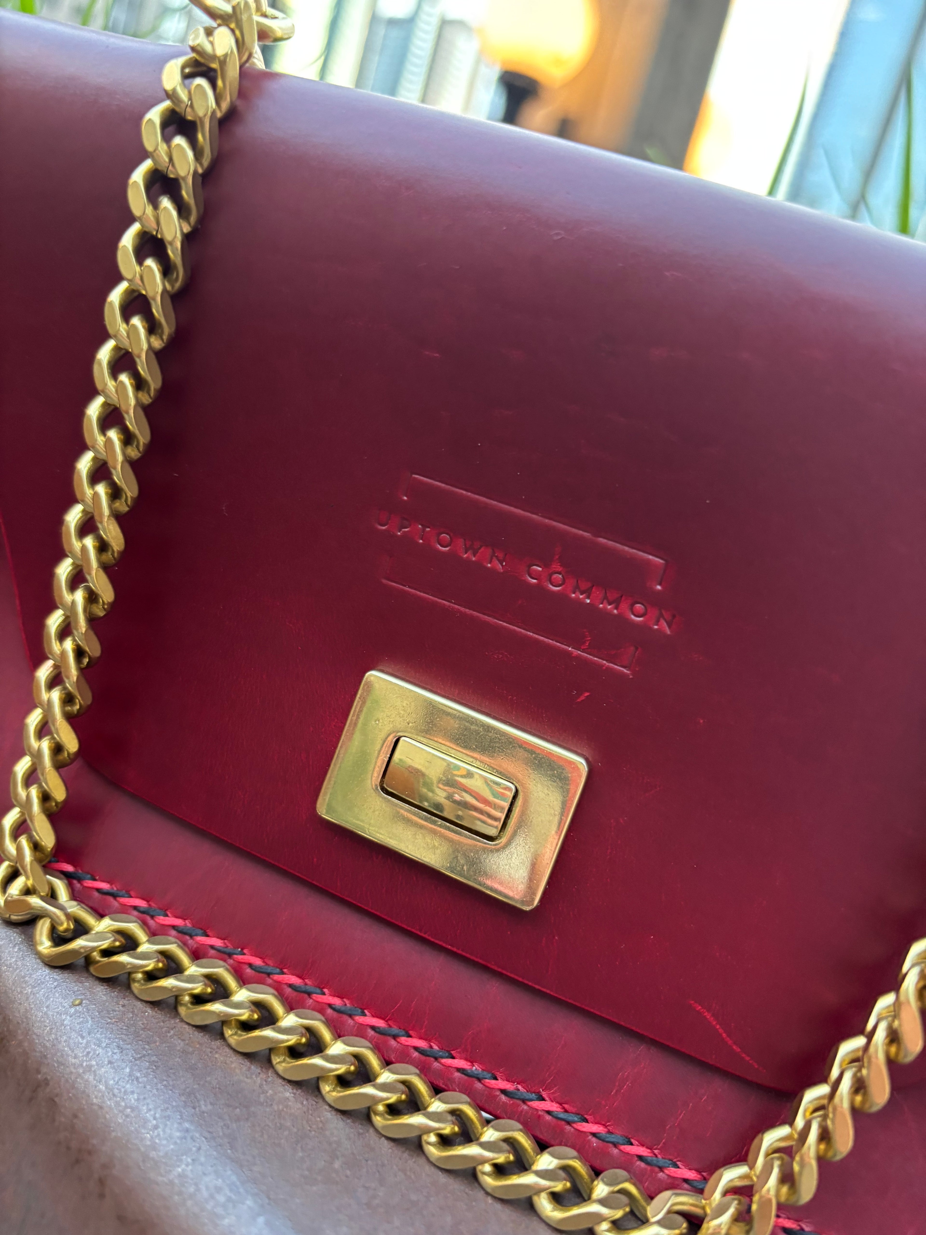 Trapezio - Lollipop Red/Brass