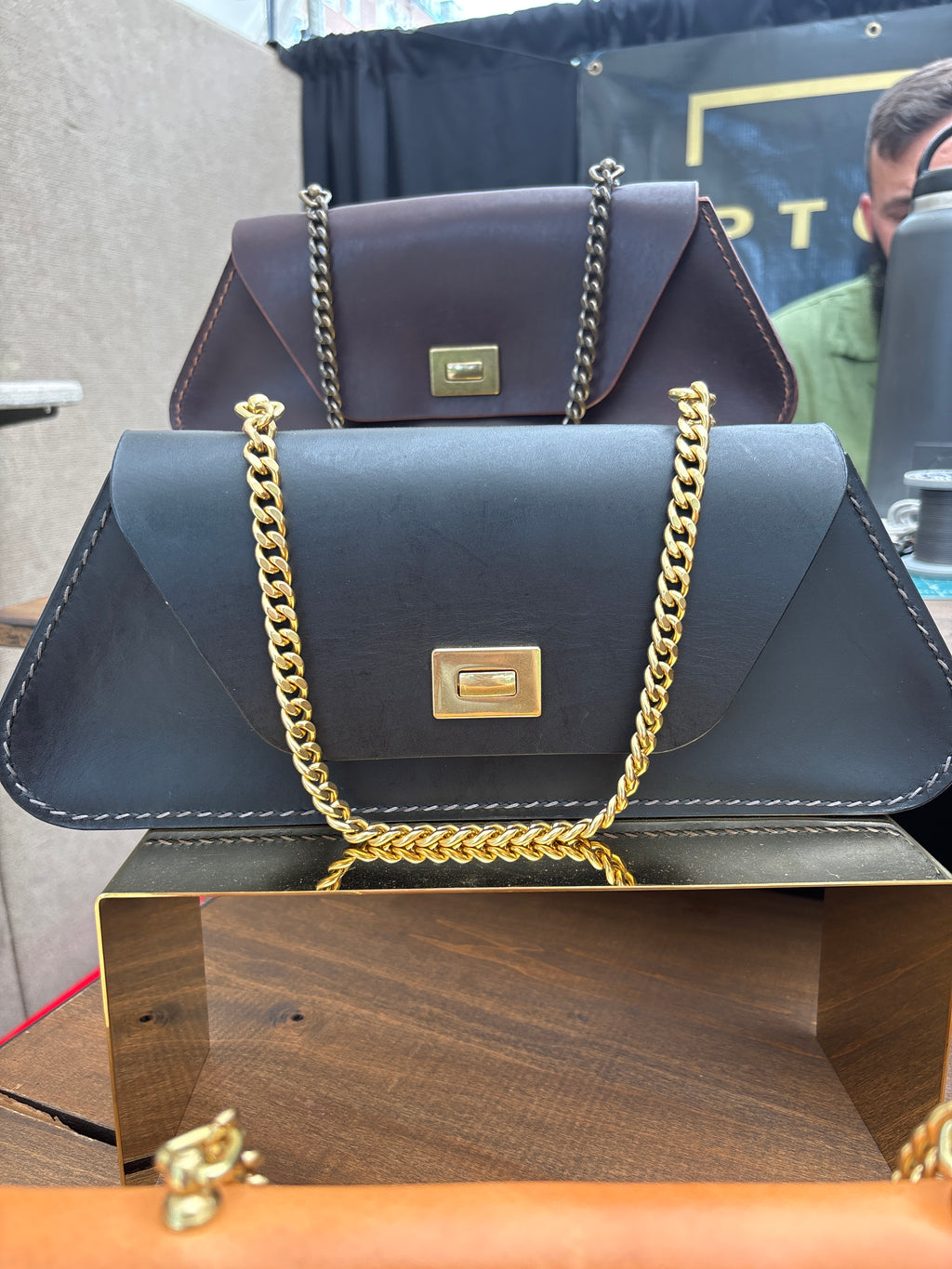 Trapezio - Black/Brass - Gray & Black Stitching