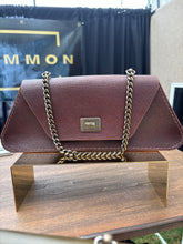 Load image into Gallery viewer, Trapezio - Russian Calf Brown/Antique Brass
