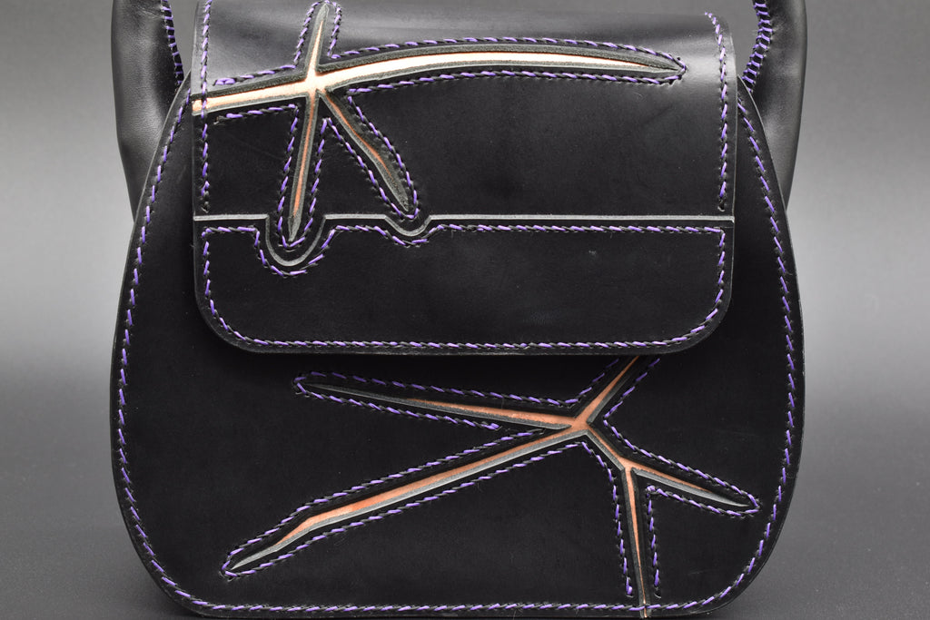 Classica - Kintsugi Black Walpier/Gold La Perla