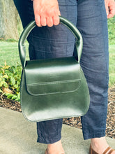 Load image into Gallery viewer, Classica - Emerald

