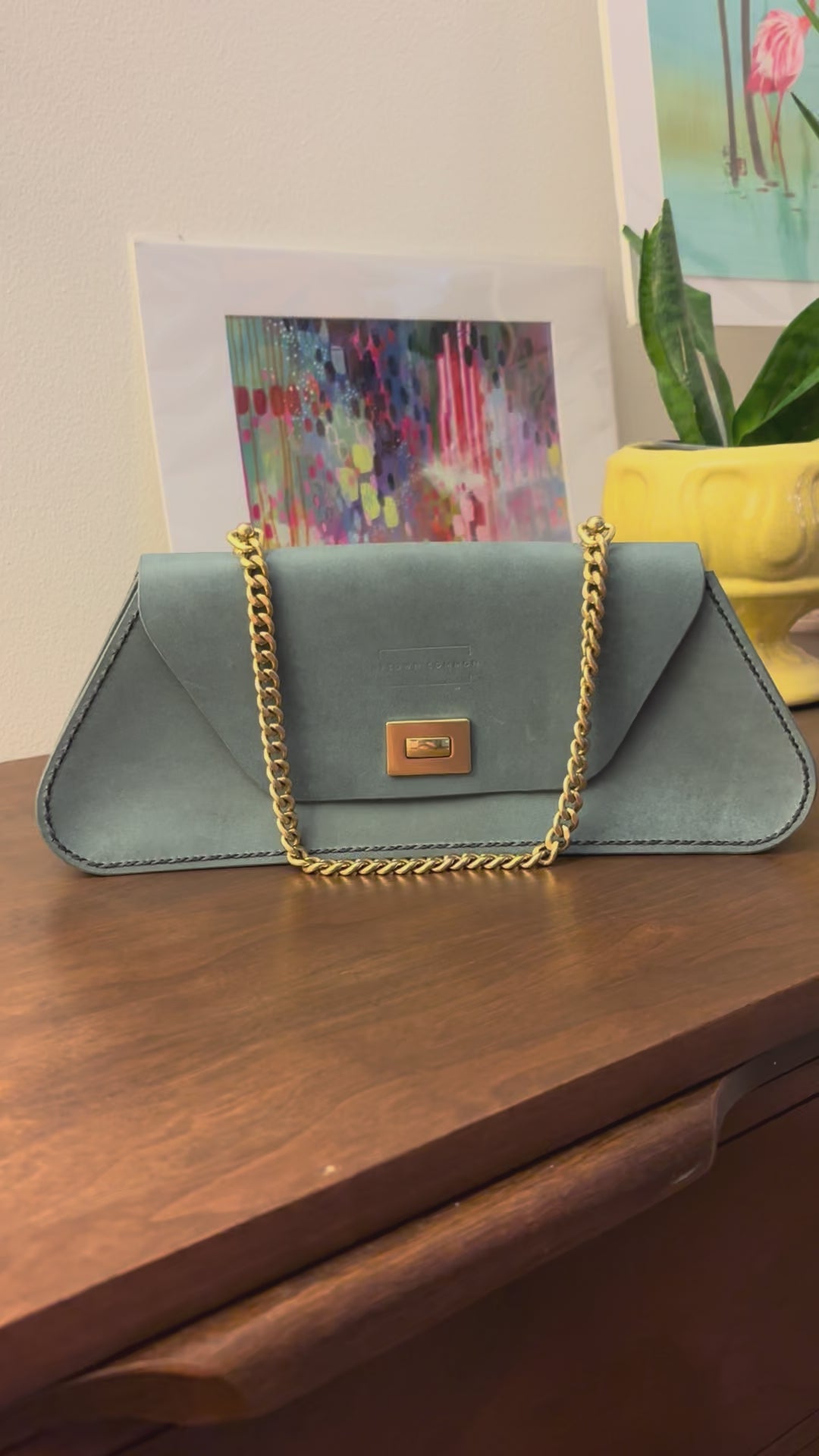 Gramma - Australian Nut/Antique Brass